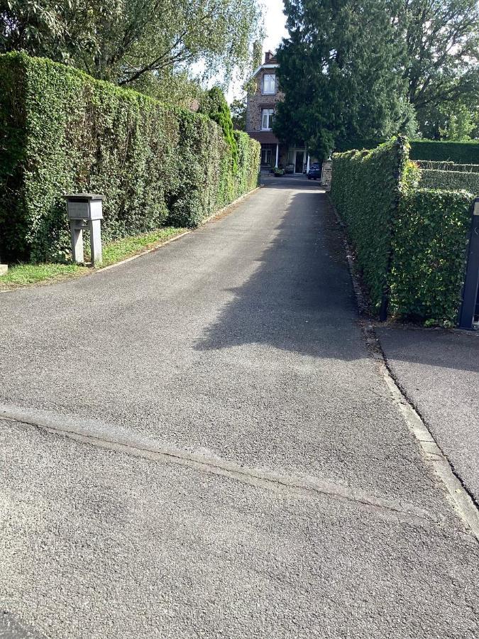 "Au Repos De La Citadelle" Apartment Namur Bagian luar foto